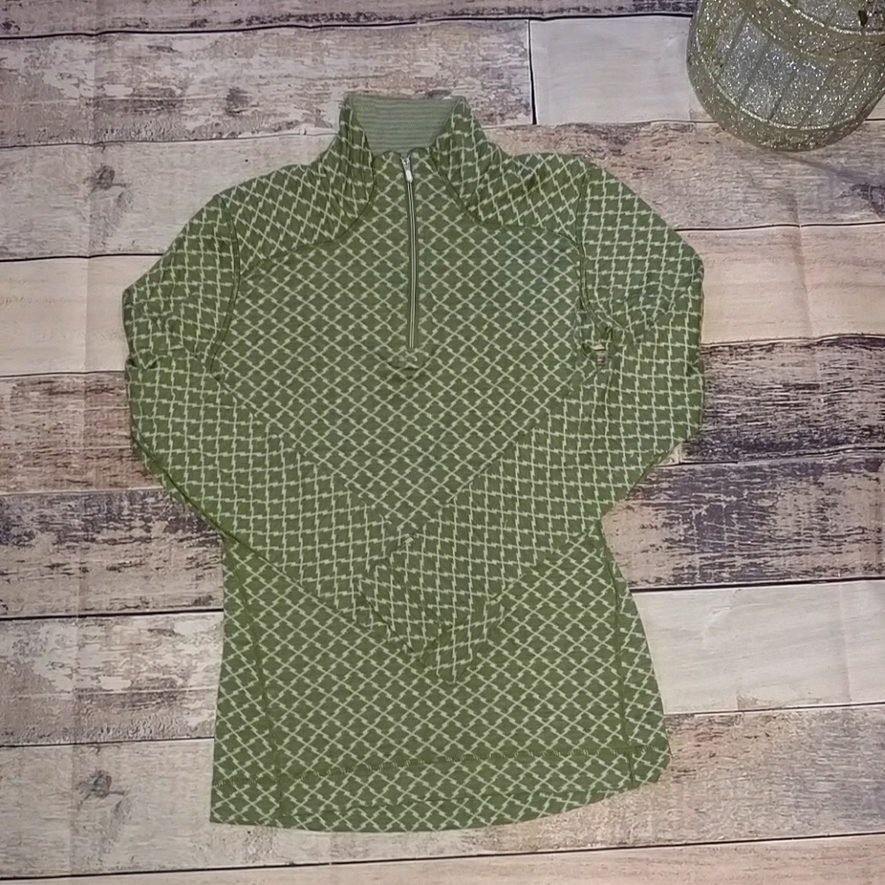Smartwool pop over shirt in size medium.